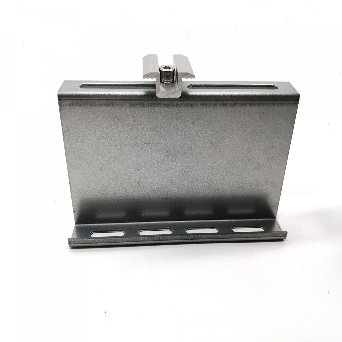 Bát Z tôn kẽm 1,8*100*200 1