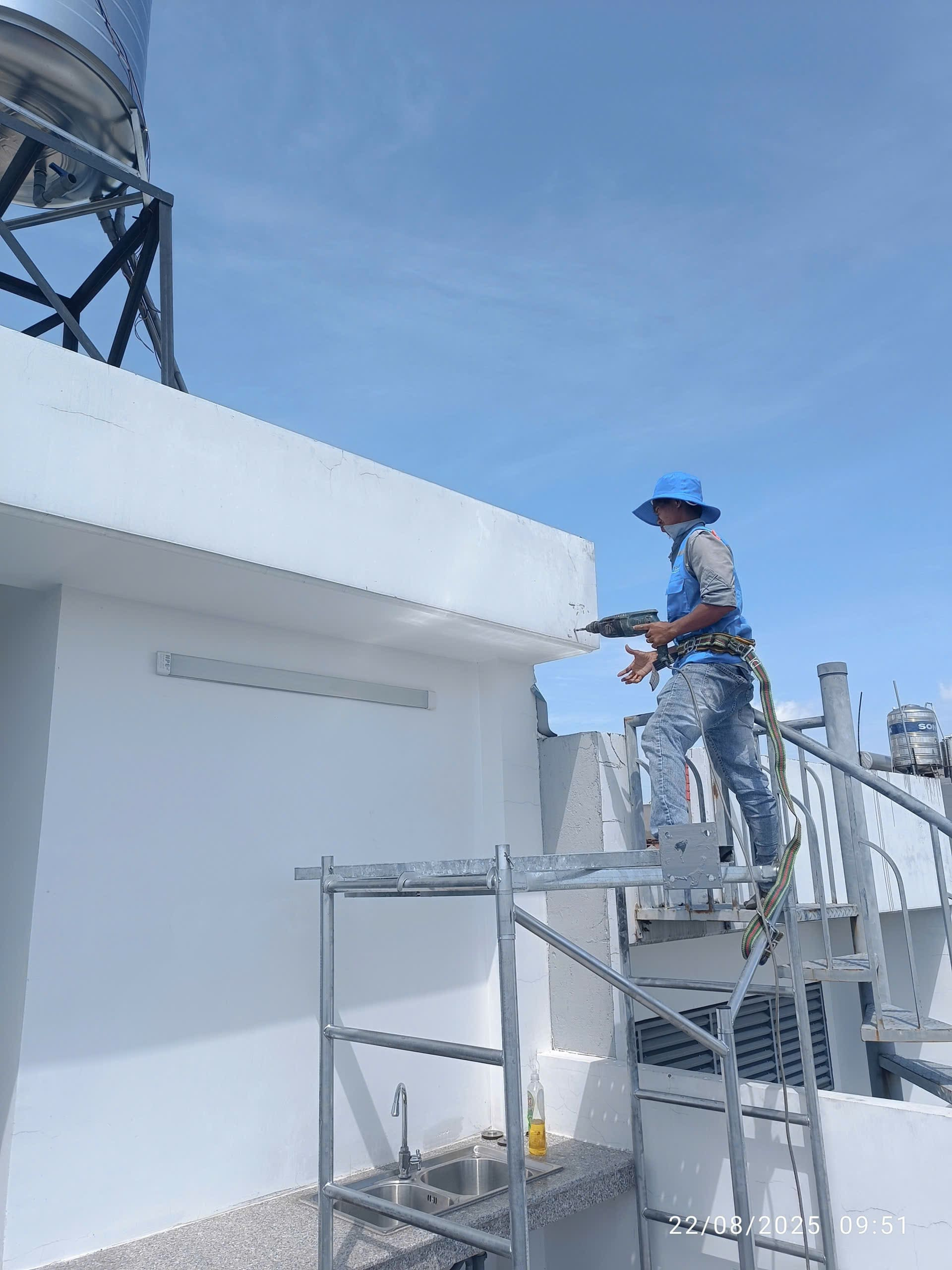 3-C&ocirc;ng ty Sơn H&agrave; Phố